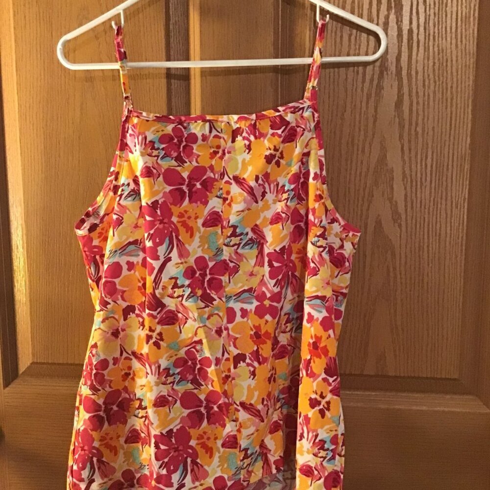 Shein Tank Top - Picture 2 of 2